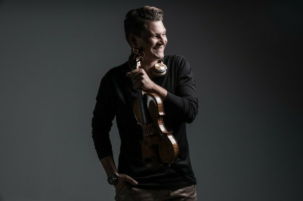 Stradivarius Ba ROCK