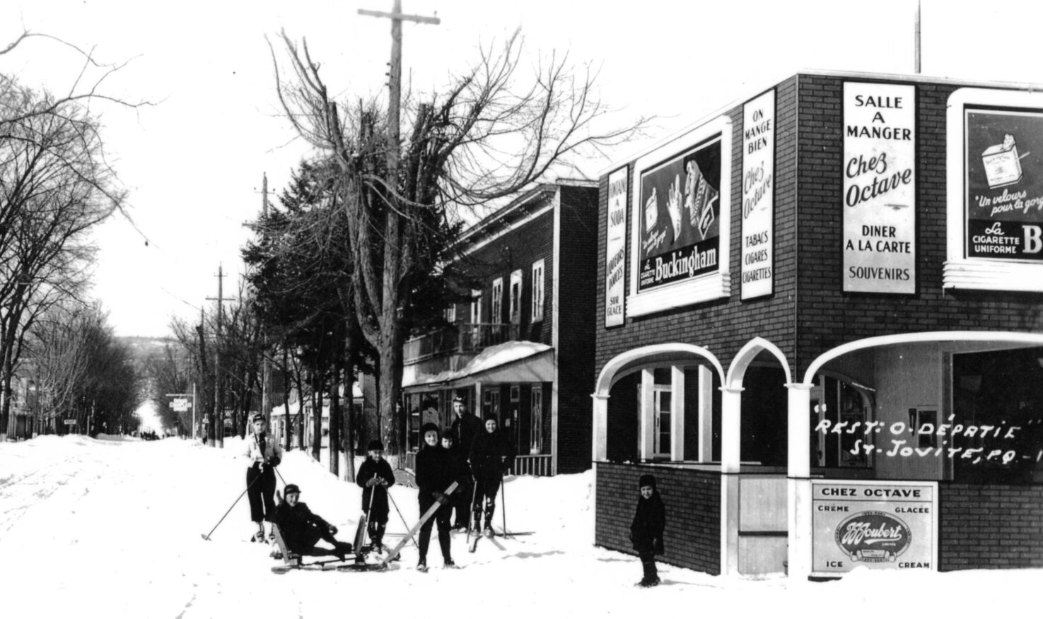 Restaurant Chez Octave, coin Filion et Principale/SOPABIC